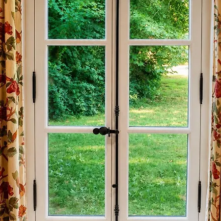 Bed & Breakfast Domaine De Penthievre 3*
